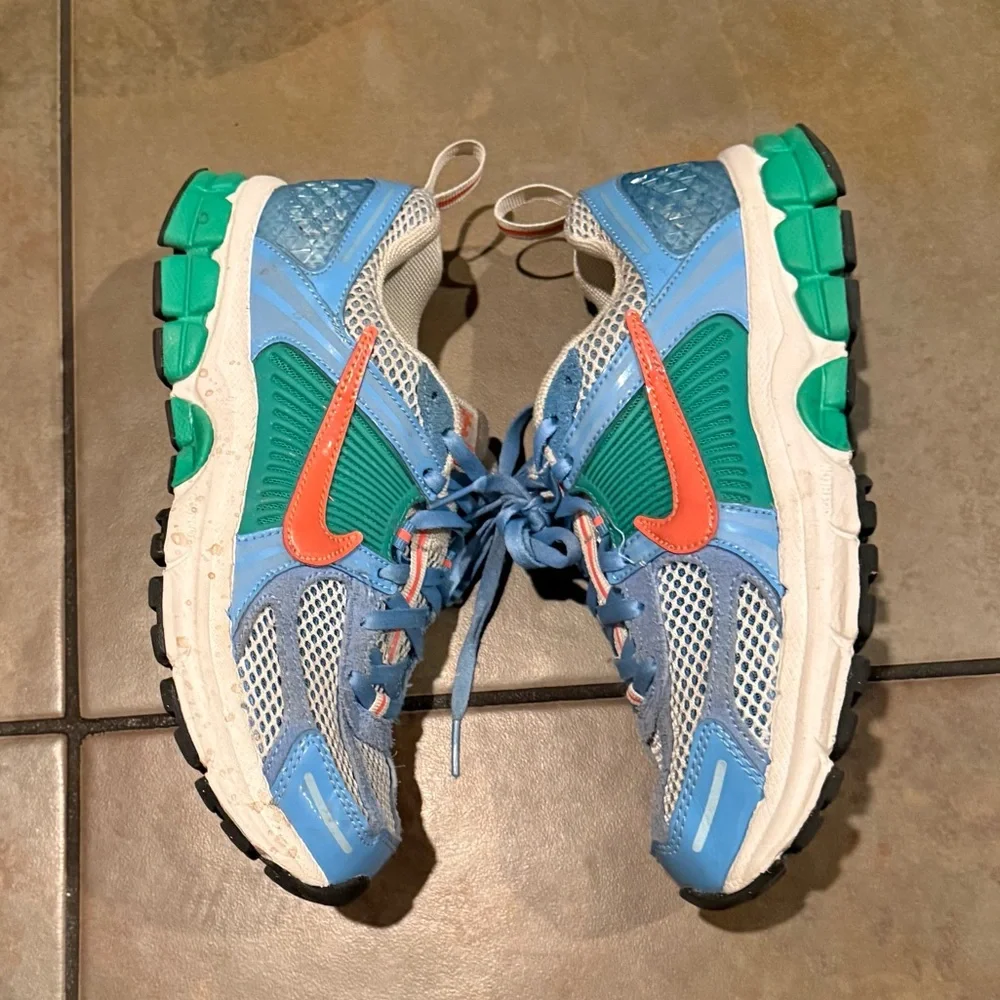 Nike Vomero 5 Sz 5.5 - Picture 4 of 14